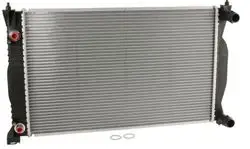 Audi A4 2001-2004 ALZ / ALT Motor Su Radyatörü İthal Marka