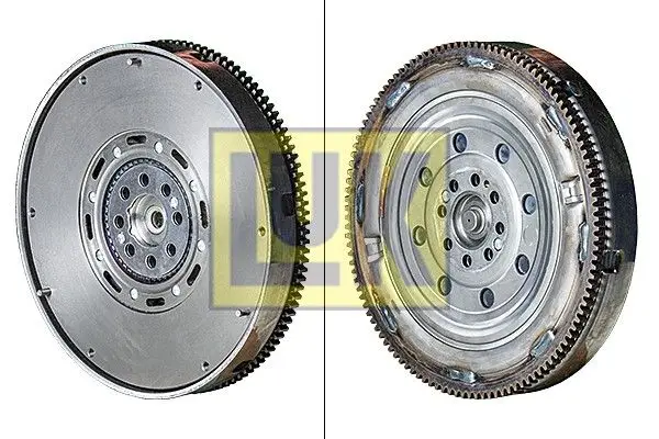 Volant A4 A6 Passat 2.5 TDI Quattro 97 / 05