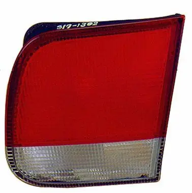(Uretımden Kaldırıldı) Stop Lambası Ic Sol-(Duylu Ampullu)-(Honda: Civic Sedan 96 > 00)