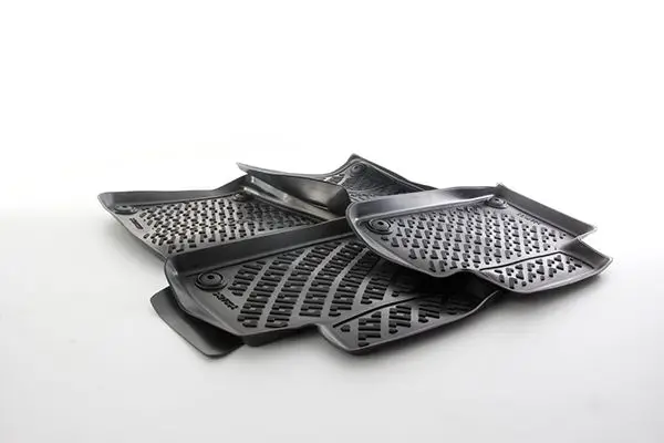 Paspas 3D Havuzlu Kokusuz/Siyah V60 Benzin-Dizel 18-