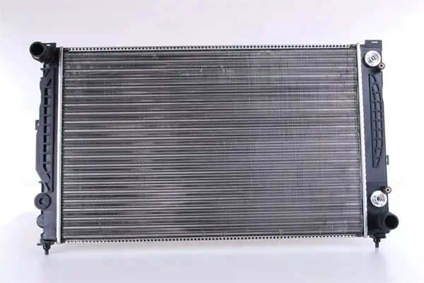 Su Radyatörü-Yağ Sogutuculu Otomatik (VW Passat 97-05 Audi A4 95-01 A6 98-05)