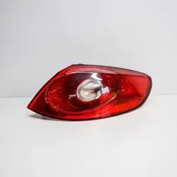 Volkswagen Passat CC 2009-2012 Model Arası Sağ Dış Stop