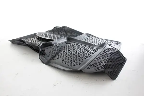 Paspas 3D Havuzlu Kokusuz/Siyah V90 Benzin-Dizel 16-