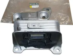 Reneult Master 3 2010- 2.3 dCi Motor Takozu Sağ