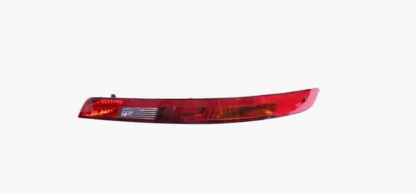 Arka Tampon Reflektörü Sol Q3 15 >