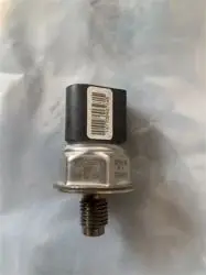 Yakıt Basınç Sensörü-M12 (VW Touareg 06-10 Audi A4 05-12 A6 05-11 Q7 07-09)