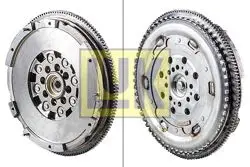 Volant Db W203-W 211 240 00 -