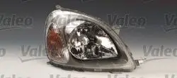Lamba Far Ön Sol-(Toyota Yaris 1999 / 2002) (Elektırıklı-Motorsuz)