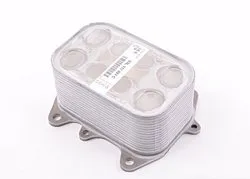 Audi A4 2008-2015 Model Arası Motor Yağ Soğutucu