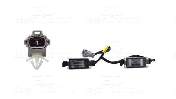 Bagaj Açma Düğmesi Ve Plaka Lambası Chevrolet Cruze Hb 09 >