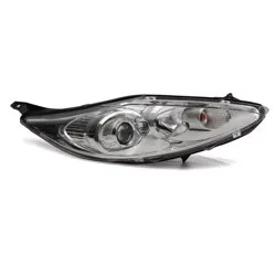 Ford Fiesta 2008-2012 Beyaz Zemin Mercekli Far Sağ