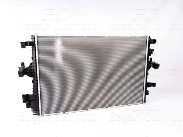 Su Radyatörü Brazing Mt-At 710X470.5X26 mm VW T7 2.0 TDI 15 >