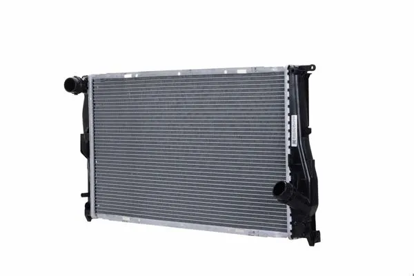 Motor Su Radyatörü BMW N47 N57 M57 E81 E82 E87 E88 E90 E92 E93 E84