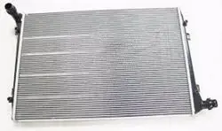 Volkswagen Caddy 2004-2010 Model Arası 1.9 TDI Motor Su Radyatörü