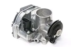 Volkswagen Polo 2000-2002 1,4 16v AHW Motor Gaz Kelebeği