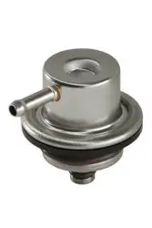 Opel Omega B X20XEV Benzin Basınç Regulatörü 1995-2003
