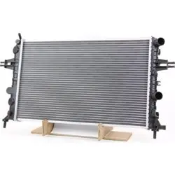 Opel Astra H 1.6 Benzinli Motor Su Radyatörü 2004-2013