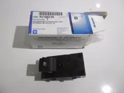 Chevrolet Yeni Aveo T300 Arka Cam Açma Düğmesi Orijinal