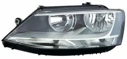 Ön Far Sol Motoru Uzerınde Siyah Volkswagen Jetta 11 -